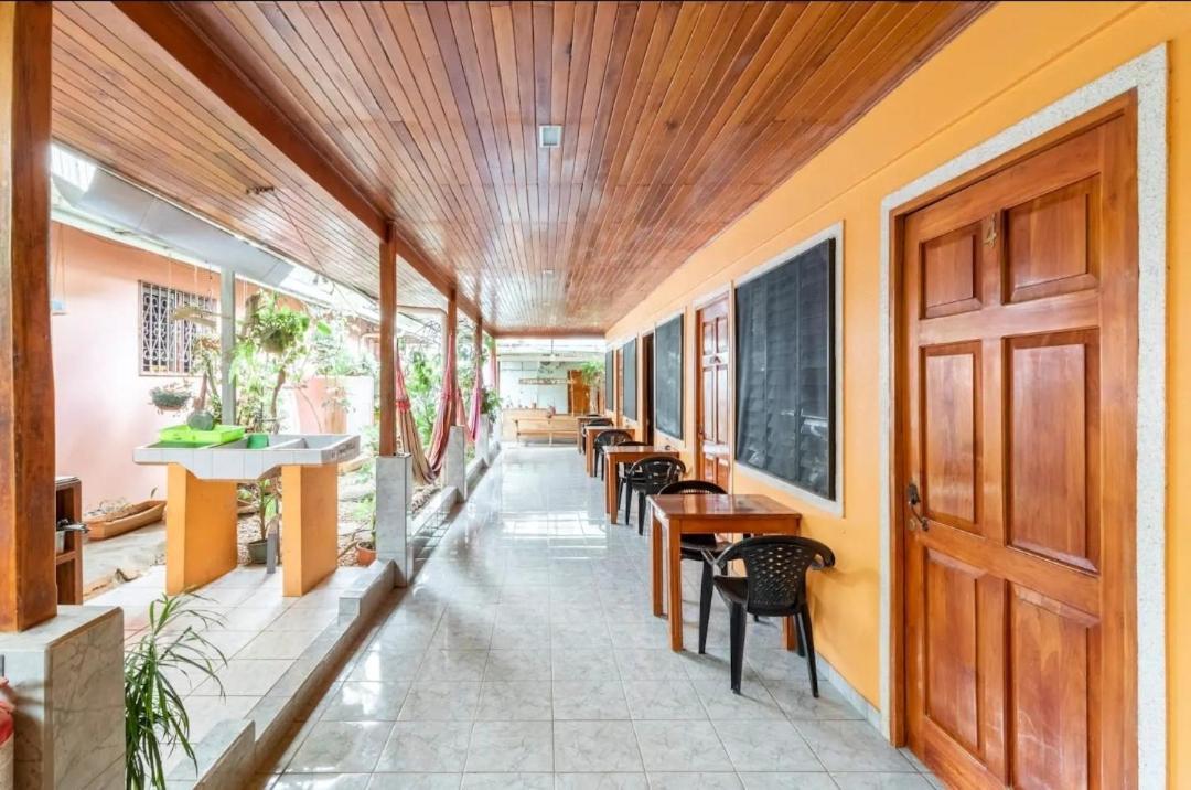 Cocobolo Surf Hotel & School Playa Santa Teresa  Exterior photo